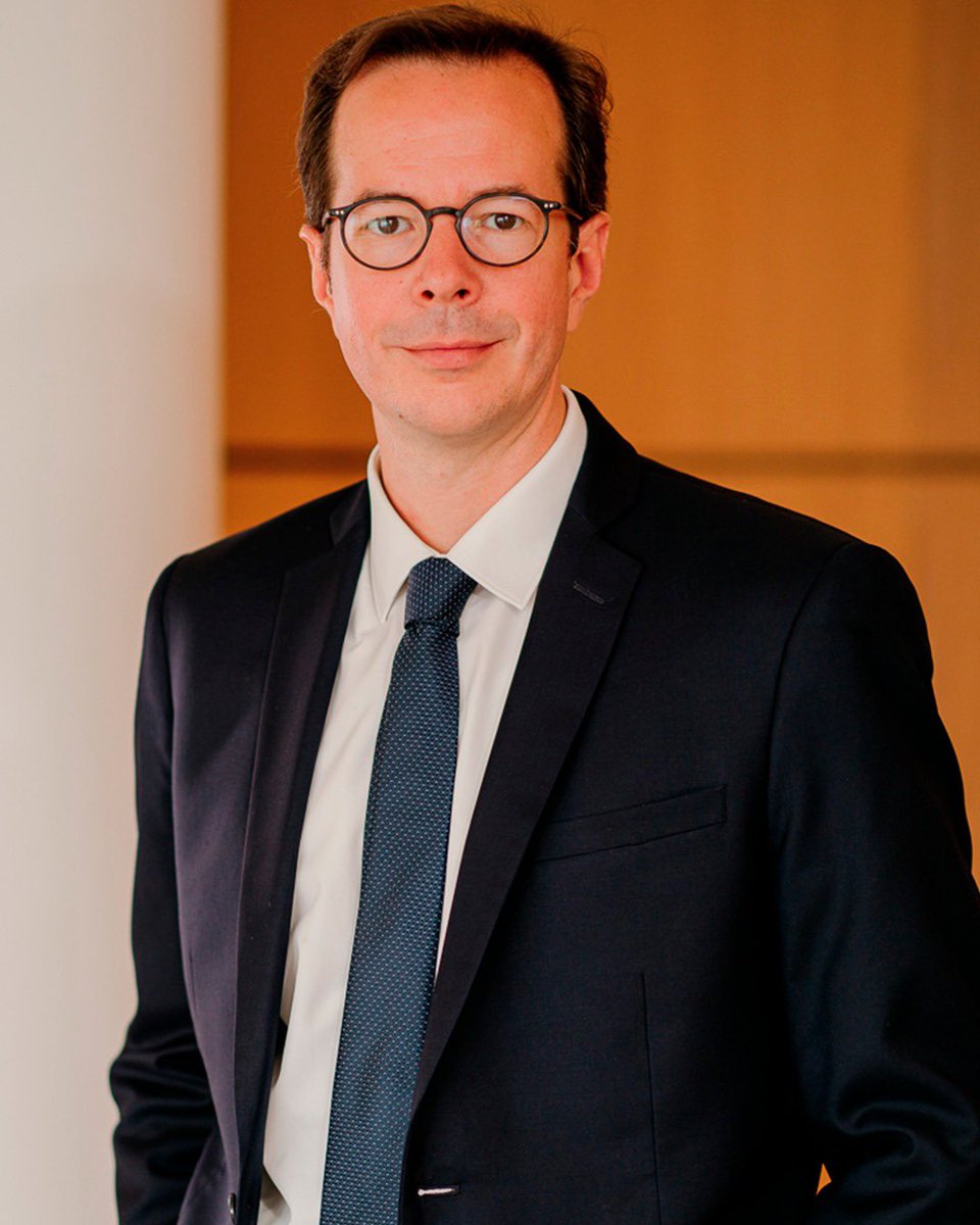 📢 Annonce nomination : 

Nicolas Boulet est nommé membre du Comité Exécutif et Directeur des investissements d’Allianz France. 👏

Pour plus d'infos 👉 bit.ly/4ij9EKx