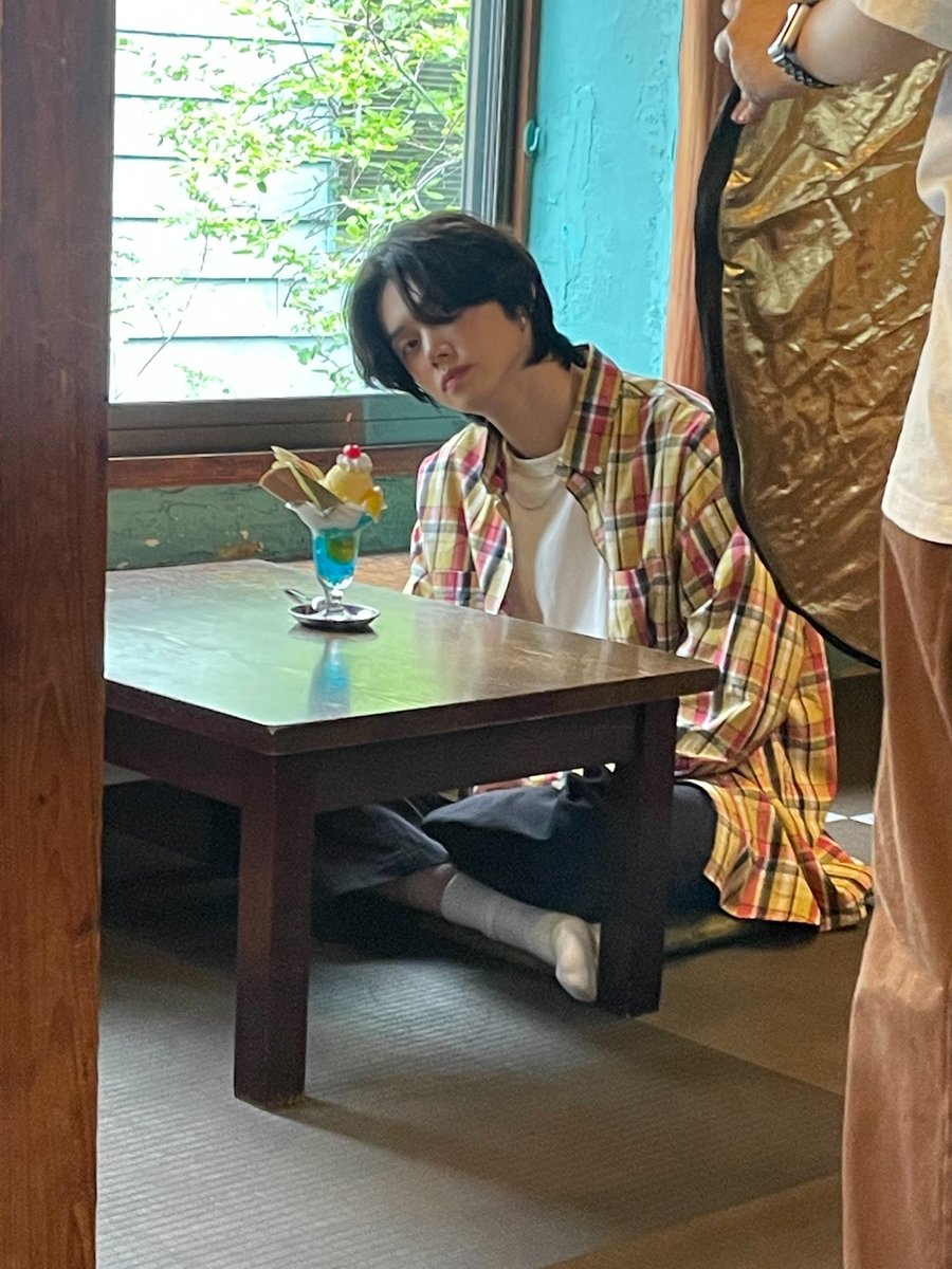 hourlyeonbin's tweet photo. posted by 🦊                      posted by 🐰 https://t.co/DPDjlLU6nh