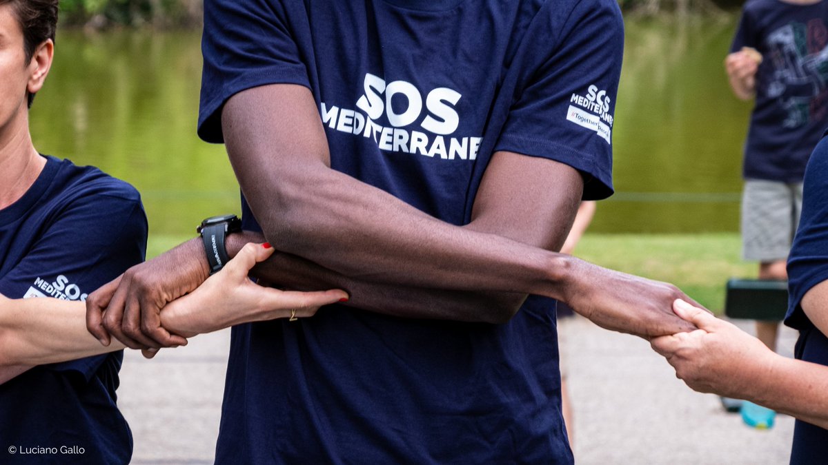 Pour chaque personne secourue en mer, c’est une véritable chaîne humaine et citoyenne qui se relaie à terre.

En cette #JournéeMondialeduBénévolat, mettons à l'honneur celles et ceux qui donnent de leur temps et de leur énergie pour soutenir notre mission : leur rôle est