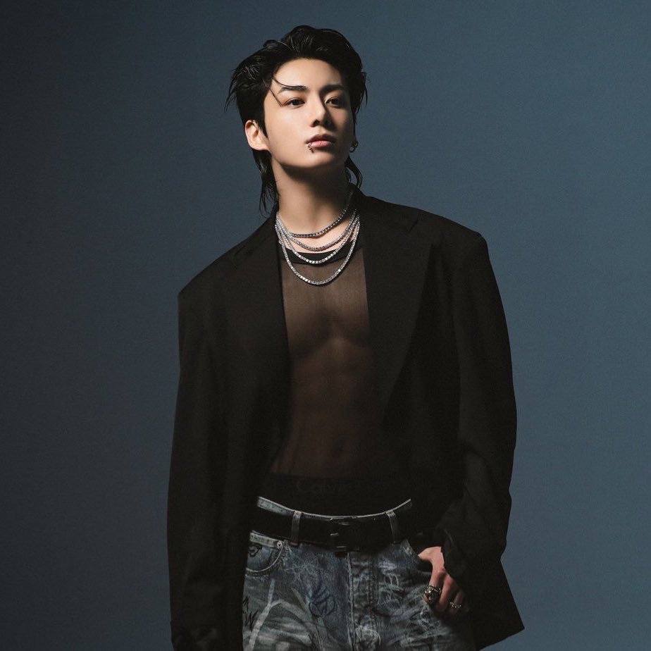 viraltakes's tweet photo. Jungkook is officially crowned as the most streamed K-Pop soloist globally in 2024 on YouTube, Apple Music and Spotify. https://t.co/MgPrEaEqYT