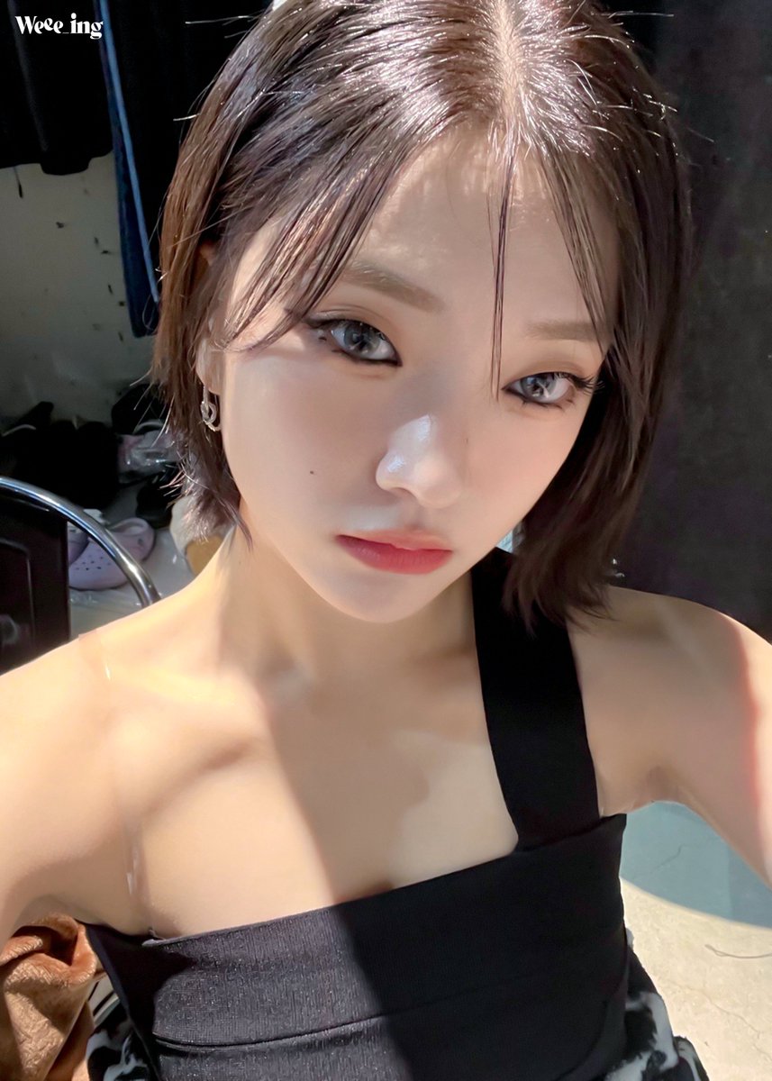 _Weee_ing's tweet photo. 🍀

아직 한 발 더 남았다.

#Weeekly #위클리 #먼데이 #박소은 https://t.co/NuOKeC5E8y