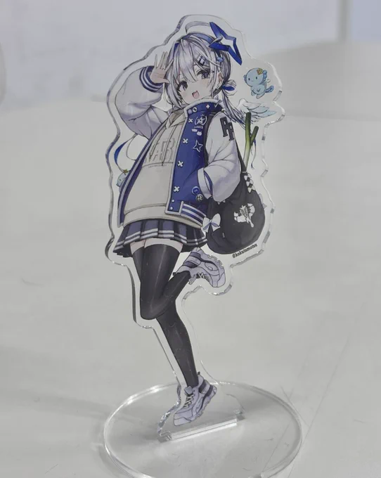 コミケで販売する冬服かなたそのアクスタ実物届いたよ!!!可愛い!!! 