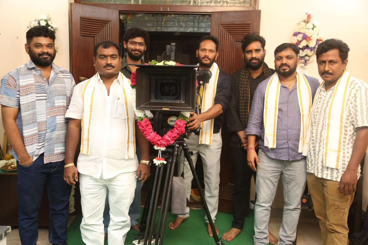 sidhuwrites's tweet photo. Sri Lakshmi Narasimha Arts Prod no 1 Opens today with an auspicious Pooja ceremony.
Starring @deepaksarojhere #Deepshikha #Anaira
Directed by #HarishGadhagani
Produced by #TanniruHariBabu
Music by @anuprubens
DOP: #SureshRagutu
Editor: #VaraPrasad
@baraju_SuperHit @vrmadhu9
Script Handover by - @yadhuvamsi92 @PradeepMaddali
Clap by - @venuudugulafilm
Switch On by - Sujit
First shot By - Sandeep
Ex-Pro - #ArjunSai