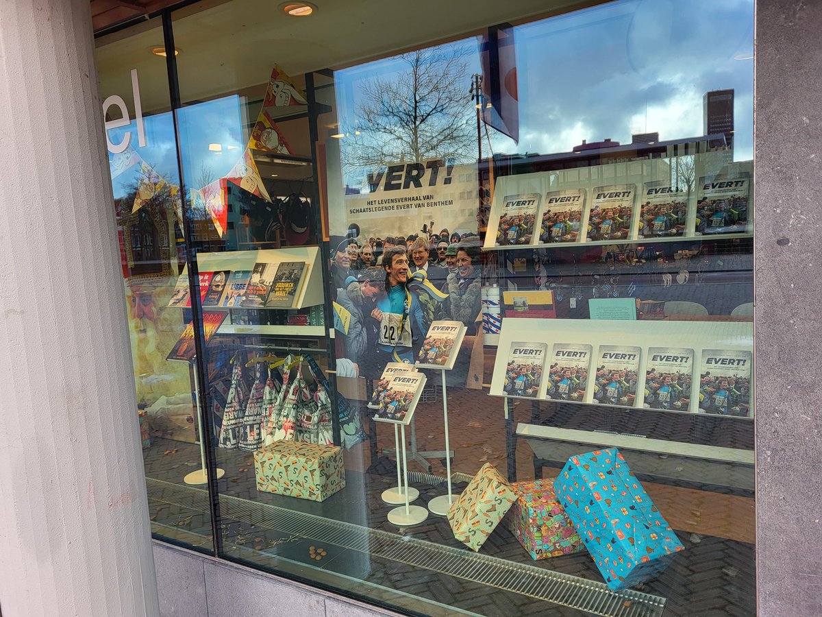 Just Publishers tweet media