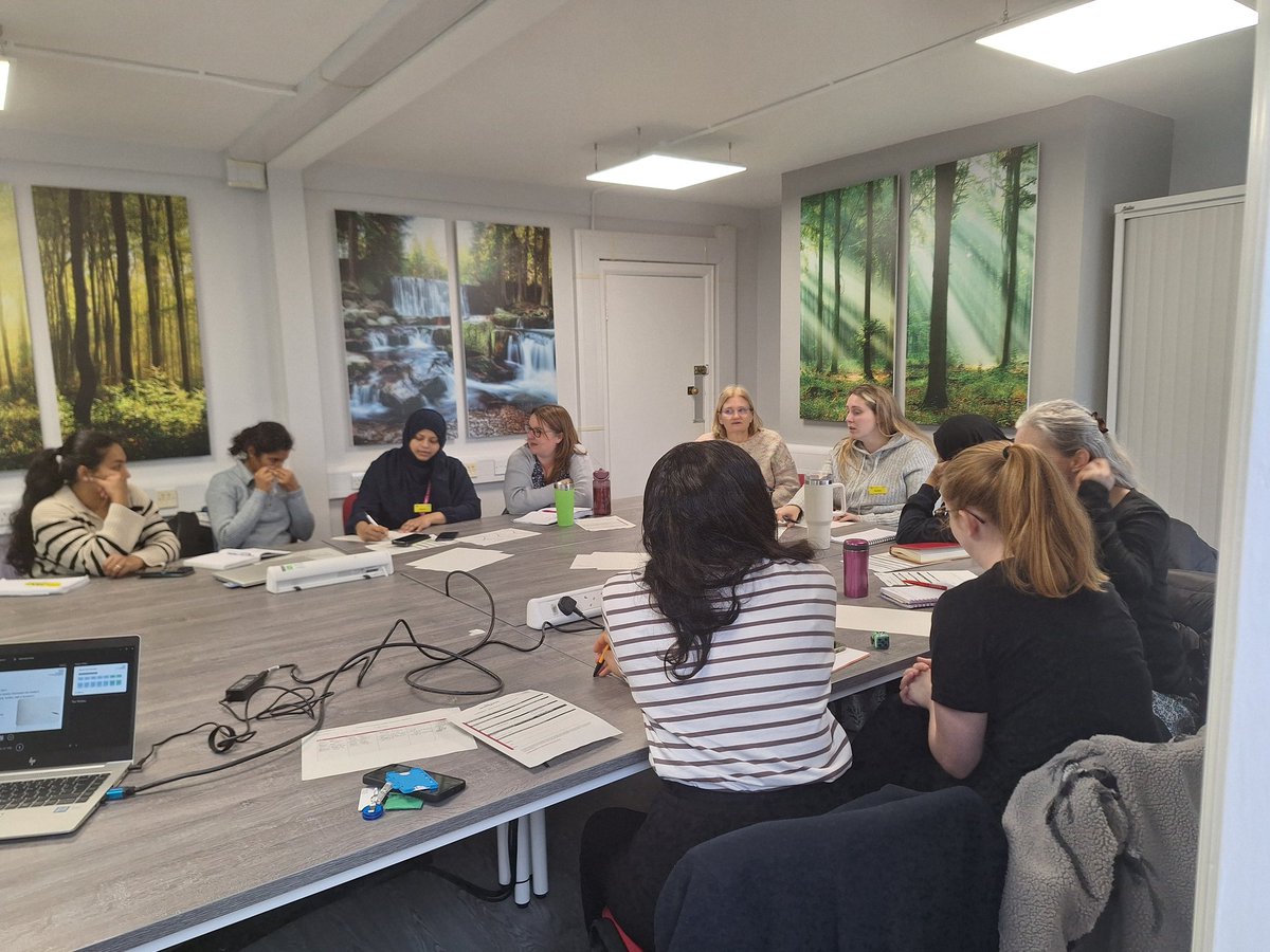 QI Huddle Coach training taking place today for C&amp;F's, currently working hard using QI tools to problem solve.  Can't wait to see your quality improvement <a href="/bhamcommunity/">@bhamcommunity</a> <a href="/Debrob701/">Debrob70</a> #QualityImprovement  #Improving2gether