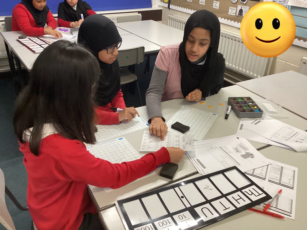 AngleseyP's tweet image. Yr6: Mini teachers this morning! #Mathematics #FunLearning @MathsHubs #practicemakesperfect