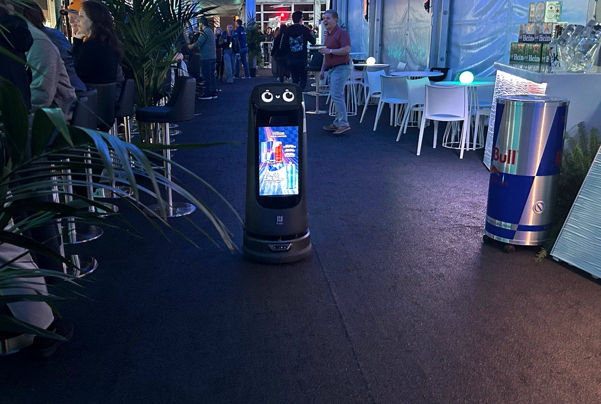 PuduRobotics's tweet image. #KettyBotPro loves the thrill of racing! 🏁
What an amazing week at the 𝐋𝐚𝐬 𝐕𝐞𝐠𝐚𝐬 𝐅𝟏 𝐑𝐚𝐜𝐞! Our KettyBot Pro was on a mission, delivering ice-cold Red Bull to excited fans all around! 🍹

#PuduRobotics #KettyBot #F1LasVegas #RedBull #TechOnTheMove
