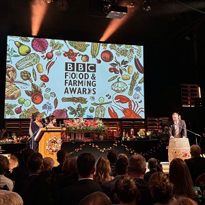 Shauna Magill-Fegan (@lovenifood) on Twitter photo In a resounding victory for independent brewing in Northern Ireland, <a href="/bullhousebrewco/">Bullhouse Brew Co</a> has been crowned the 'Best Drinks Producer' at the 2024 BBC Food and Farming Awards <a href="/BBCRadio4/">BBC Radio 4</a> - huge congrats to William and all the team at Bullhouse #BBCFoodandFarmingAwards In a resounding victory for independent brewing in Northern Ireland, <a href="/bullhousebrewco/">Bullhouse Brew Co</a> has been crowned the 'Best Drinks Producer' at the 2024 BBC Food and Farming Awards <a href="/BBCRadio4/">BBC Radio 4</a> - huge congrats to William and all the team at Bullhouse #BBCFoodandFarmingAwards