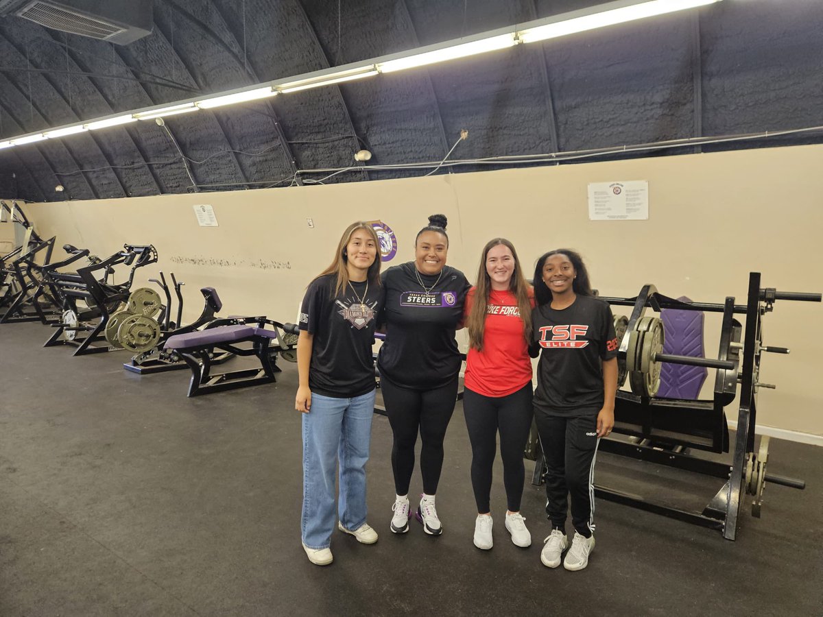 b_madelyne's tweet photo. Awesome college visit at Texas College!! Thank you Coach Bianca for the opportunity!! @CoachBiancaG @TSFHashaw https://t.co/bQMutl2VEr