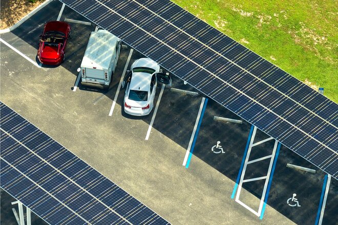 DidiCsitkovics's tweet photo. Petition: Sonnenstrom statt Asphalt >> Vor allem Supermärkte sollten zur PV-Überdachung der Parkplätze aufgefordert werden … ist in Oberpullendorf mit 9 Supermärkten und kaum Flächen für Agri-PV ein wichtiges Thema – auch fürs #ÖEK
🗳️ https://t.co/ZtiQLfqgi9 ✅ https://t.co/oY4HQAuvf7
