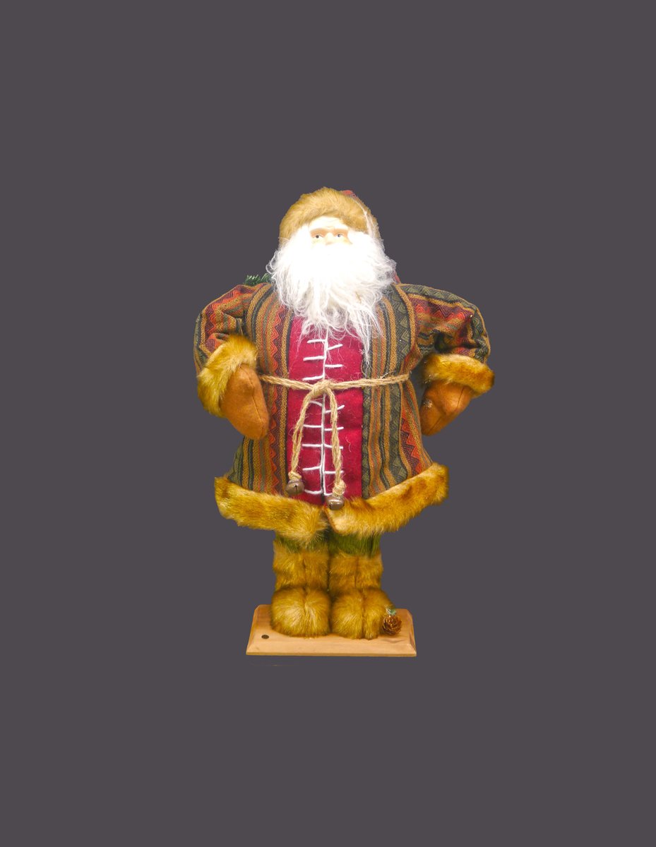 G97816960Girl's tweet photo. Tall Bobble-head Santa Claus figurine with fur boots, fur-trimmed jacket and burlap sack on wooden stand. https://t.co/f0wPb4D4cQ via @Etsy #BuyfromGroovy #antiques #Christmas #Christmasdecor #oldworldSanta #bobbleheadSanta #Christmasornament #Santa #SantaClaus #SantaClausfigurine #etsysellers