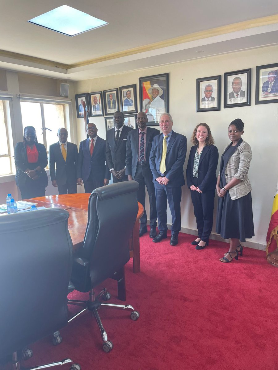 PeterHaynesQC's tweet photo. Second fabulous visit to Uganda with members of the Kony defence team. Flattered and honoured to be granted audiences by President Museveni, the Attorney General and his Deputy, and the Chief Justice of Uganda, amongst others. Much fruitful discussion. https://t.co/kDwkMl0zHk