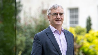 Nottingham Research tweet media