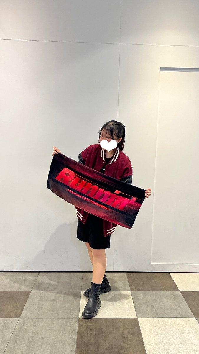 iScream_yami's tweet photo. 2024.12.5
とにかくひたすらかっこよくて懐かしい歌も沢山あって泣きそうになって鳥肌立ちっぱなしでもうさらにさらに3人のこと大好きになったよ！！！
いつも全力をぶつけてきてくれる3人が大好き(T . T)
ライブ自体が初めてだった友達も感動してくれたみたいで本当に良かったです🤍
@iscream_ldh https://t.co/QbElO6LPOc