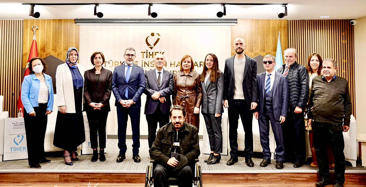 TİHEK 🇹🇷 (@tihek_kurumsal) on Twitter photo Kurumumuz tarafından düzenlenen “Engelli Bireylerin Şikâyet Mekanizmalarını Kullanırken Karşılaştığı Sorunlar ve Çözüm Önerileri” çalıştayı tamamlandı.
🔗tihek.gov.tr/engelli-bireyl…
<a href="/muharremkilic1/">Muharrem KILIÇ 🇹🇷</a>
#TİHEK #HREIT #İnsanHakları #HumanRights #Eşitlik #Ayrımcılık Kurumumuz tarafından düzenlenen “Engelli Bireylerin Şikâyet Mekanizmalarını Kullanırken Karşılaştığı Sorunlar ve Çözüm Önerileri” çalıştayı tamamlandı.
🔗tihek.gov.tr/engelli-bireyl…
<a href="/muharremkilic1/">Muharrem KILIÇ 🇹🇷</a>
#TİHEK #HREIT #İnsanHakları #HumanRights #Eşitlik #Ayrımcılık