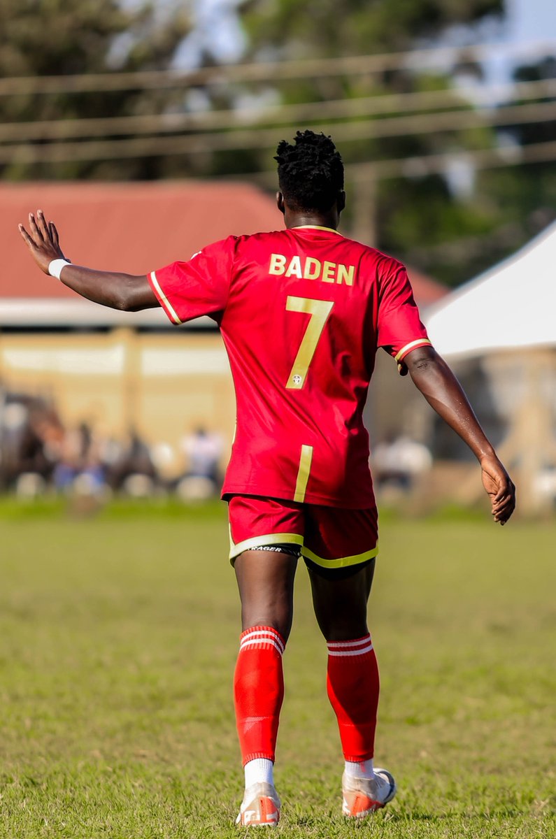 OfficialMaroons's tweet photo. B.U.R.D.E.N 🔥
5 Goals in 11 Games
2 Braces 💪

@BadenMujahidOgama
#MARFC || #MbiliMbili✌️ https://t.co/I4fTWCGPq8