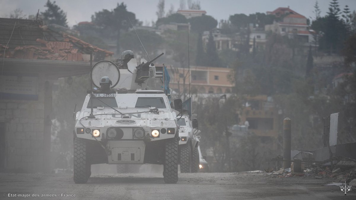 Armée française - Opérations militaires (@etatmajorfr) on Twitter photo 📍Liban | Les soldats de <a href="/DAMAN_UNIFIL_FR/">Opération DAMAN, la France au sein de la FINUL</a> mènent leur mission au Sud-Liban avec détermination, en application de la Résolution 1701 de l’<a href="/ONU_fr/">Nations Unies (ONU)</a>.
Poursuite des patrouilles dans la zone d’opération <a href="/UNIFIL_/">UNIFIL</a>.
Engagement 🇫🇷 résolu pour la stabilité et la sécurité au Liban. 📍Liban | Les soldats de <a href="/DAMAN_UNIFIL_FR/">Opération DAMAN, la France au sein de la FINUL</a> mènent leur mission au Sud-Liban avec détermination, en application de la Résolution 1701 de l’<a href="/ONU_fr/">Nations Unies (ONU)</a>.
Poursuite des patrouilles dans la zone d’opération <a href="/UNIFIL_/">UNIFIL</a>.
Engagement 🇫🇷 résolu pour la stabilité et la sécurité au Liban.