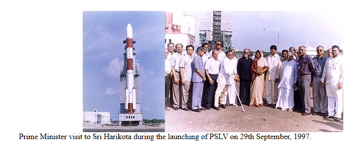 eclector1419857's tweet photo. #Throwback #PSLV #ISRO #INSAT-3B #AndhraPradesh https://t.co/RJUi0AejZ4