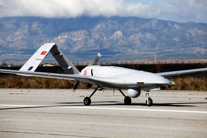 Mohammed_rriad's tweet photo. Bangladesh has deployed the mighty Turkish Bayraktar TB-2 UAVs near the West Bengal border. https://t.co/TGBOldvCdb