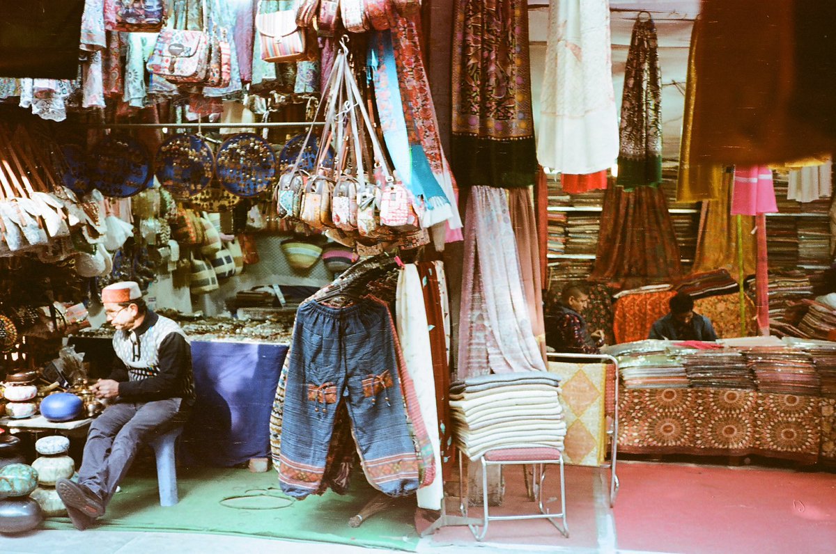 Srijasingh05's tweet photo. 2. Dilli Haat https://t.co/9NL1qCPBlq