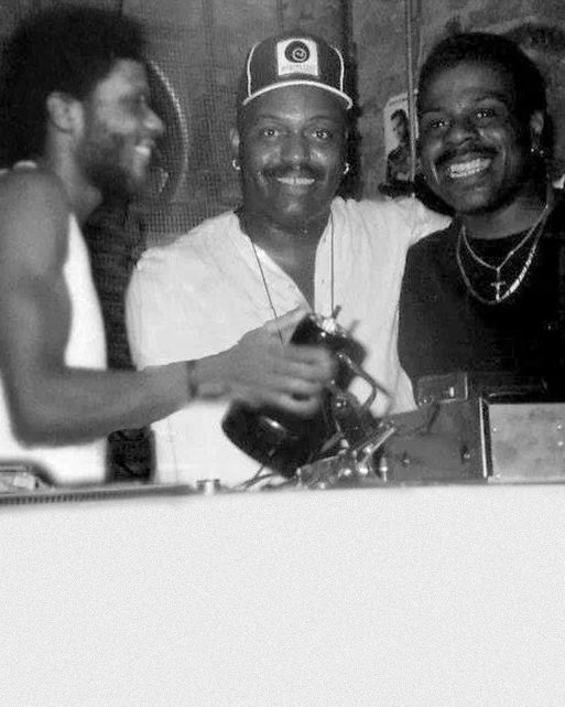 fabriclondon's tweet photo. Frankie Knuckles ❤️

A legend, a hero, an innovator, and the godfather of house, there are simply not enough words to epitomise the monumental impact Frankie Knuckles had on the dance music scene. Nobody did more to spread the gospel of house than Frankie.

Inspired by David Mancuso's legendary private parties at The Loft, Frankie Knuckles became a central figure in New York City's iconic discotheque, Paradise Garage. He was a pioneer in shaping nightlife and LGBTQ+ culture during the late '70s and '80s. Between 1977 and 1982, Frankie Knuckles served as the resident DJ at Chicago's legendary Warehouse, the club where the name "house music" was born.

His legacy and influence in the world of dance music will forever live on.

On January 25th, we commemorate 10 years of Frankie’s passing with a full-venue takeover featuring Eric Kupper, Tedd Patterson, CJ Mackintosh, Paris Cesvette, Marcia Carr, and many more, alongside some very special guests still TBA.

Proceeds from the event benefit the Frankie Knuckles Foundation.

Tickets available via RA 🎫
.
#fabric #fabriclondon #fabriclondonofficial