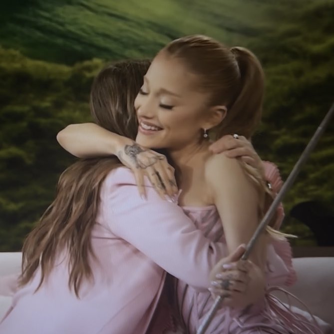 gngdrive's tweet photo. my whole heart https://t.co/1Y2N1KXBwX