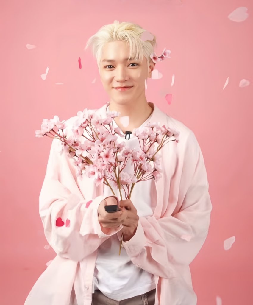 23februaryZ's tweet photo. ･ ｡🌺 
      🌸｡🍃
　    ･ﾟ*｡🌸･
　　🌺･ *ﾟ｡*･🍃
　    ･ ﾟ*｡🍃｡🍂🍁
        🍁*･　🌸･｡°*. ﾟ💮
       　ﾟ｡·*･🌸｡ ﾟ*･ﾟ🍃｡🌺
         💮 *.｡🍃｡🌺　･🍁　* 🌸
        ･ ﾟ*｡    🌺 ｡･ﾟ*.｡*　🌸 ﾟ *  🍂🍃 https://t.co/byNaUVuKcN