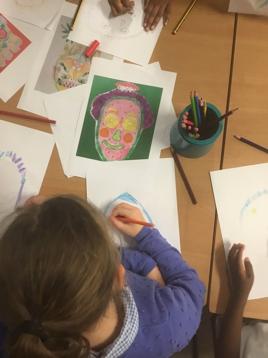 MrsLagah's tweet photo. A super effort in art club tonight! @paganelschool https://t.co/FvJxUQQY9c