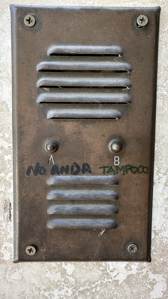 Fin de año, descripción gráfica.