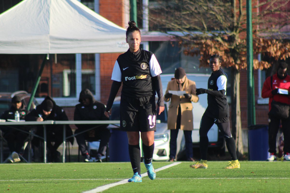 Footsider tweet media