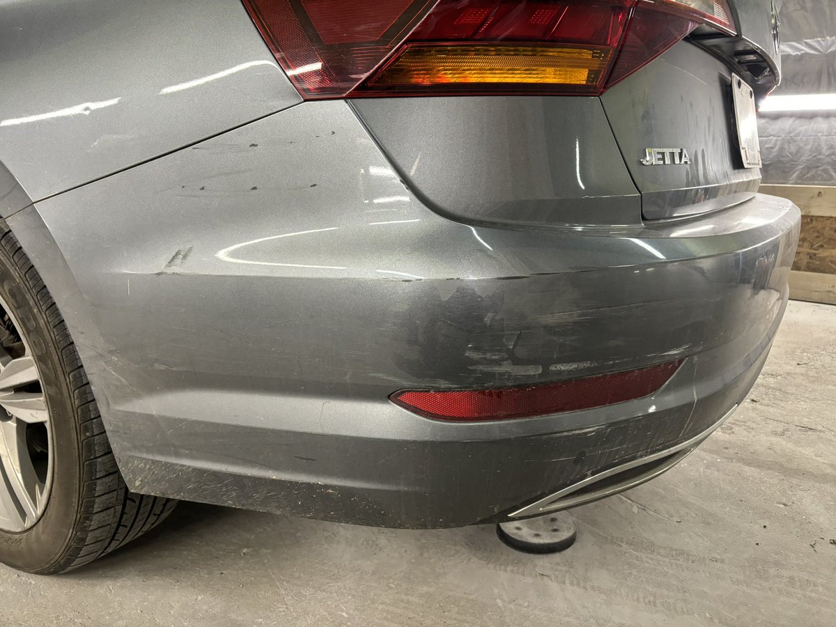 woppp_'s tweet photo. If you or someone you know has been in an accident contact us today! 
All insurance claims welcome! 
Or you can pay out of pocket. 
216-772-9377
Or Dm us on IG @genuineautobody216 https://t.co/wQ9mwOiYX6