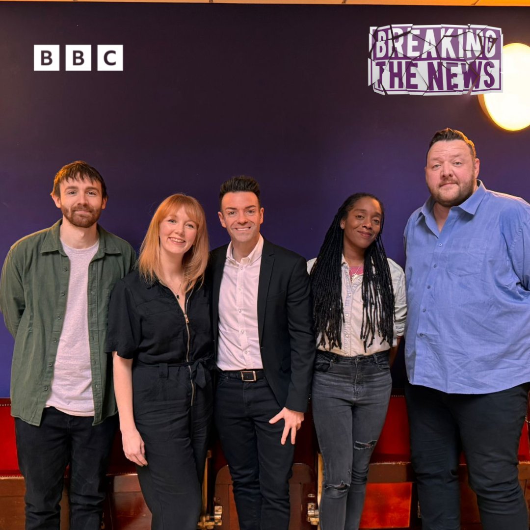 BBC Scotland Comedy (@bbccomedyscot) on Twitter photo ON AIR NOW 🎉
Another fab lineup for #BreakingTheNews with <a href="/des_clarke/">Des Clarke</a> recorded this week in Glasgow 🗞️
#JayLafferty 🤡
<a href="/Iansmithcomedy/">Ian Smith</a> 🤡
<a href="/athenakugblenu/">I'm on BlueSky now</a> 🤡
@scottagnew 🤡
Listen live Friday lunchtime <a href="/BBCRadioScot/">BBC Radio Scotland</a> 📻<a href="/BBCSounds/">BBC Sounds</a>🔊Subscribe now:
bit.ly/3OHWGsi ON AIR NOW 🎉
Another fab lineup for #BreakingTheNews with <a href="/des_clarke/">Des Clarke</a> recorded this week in Glasgow 🗞️
#JayLafferty 🤡
<a href="/Iansmithcomedy/">Ian Smith</a> 🤡
<a href="/athenakugblenu/">I'm on BlueSky now</a> 🤡
@scottagnew 🤡
Listen live Friday lunchtime <a href="/BBCRadioScot/">BBC Radio Scotland</a> 📻<a href="/BBCSounds/">BBC Sounds</a>🔊Subscribe now:
bit.ly/3OHWGsi