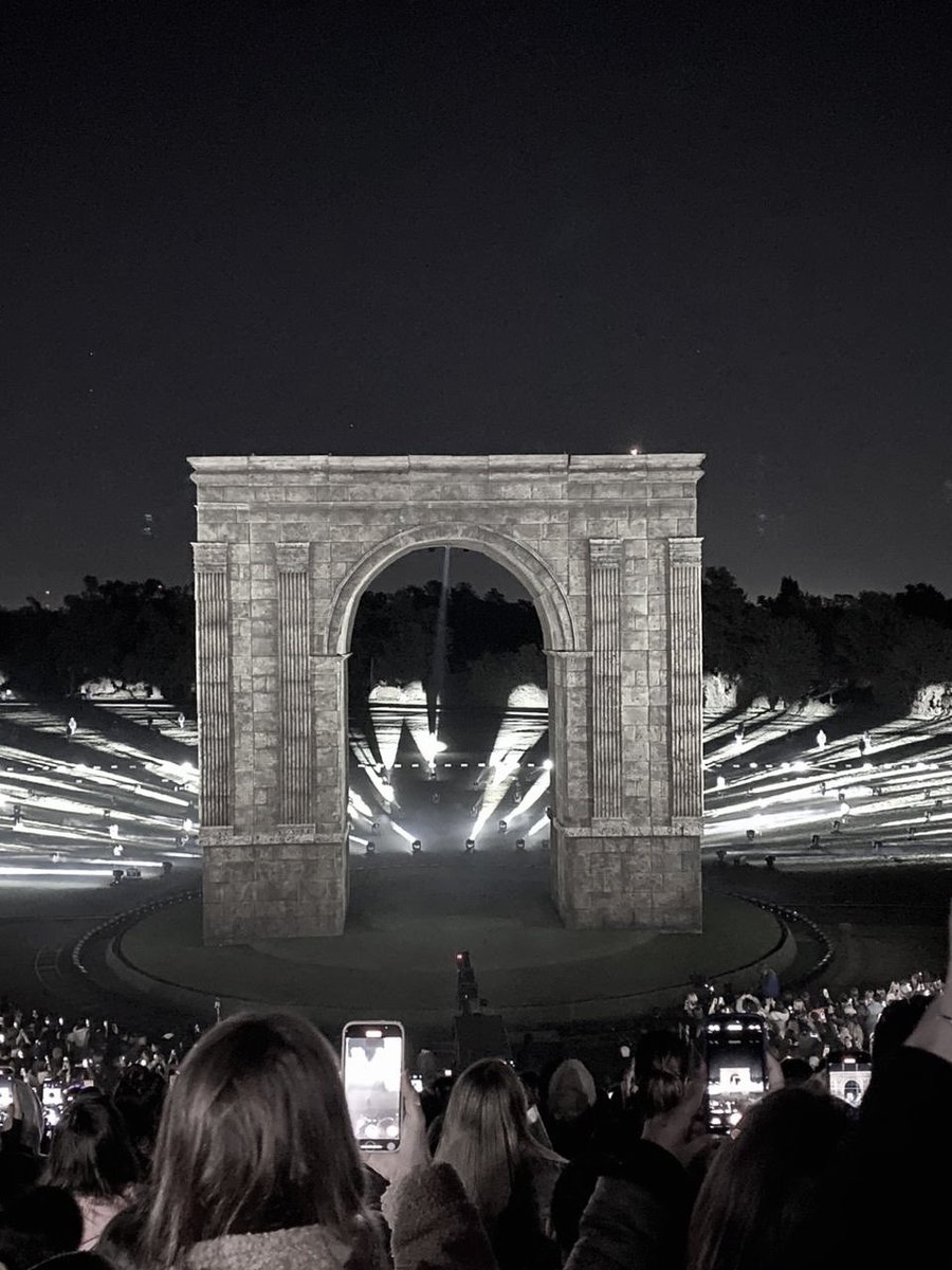 jlovestini's tweet image. gracias.