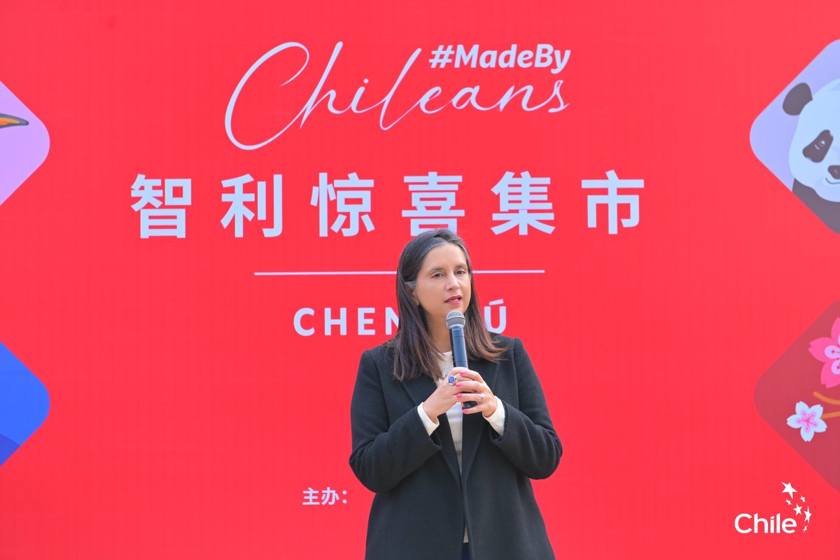 Sub_Agricultura's tweet photo. ¡ #ChileWeek China 🇨🇳 aterriza en #Chengdú para profundizar la diversificación de exportaciones chilenas!👉🏻La capital de la provincia de Sichuan recibió a la delegación encabezada por la subsecretaria Ignacia Fernández y el director de @ProChile, Ignacio Fernández. https://t.co/R9xUVlKPjp