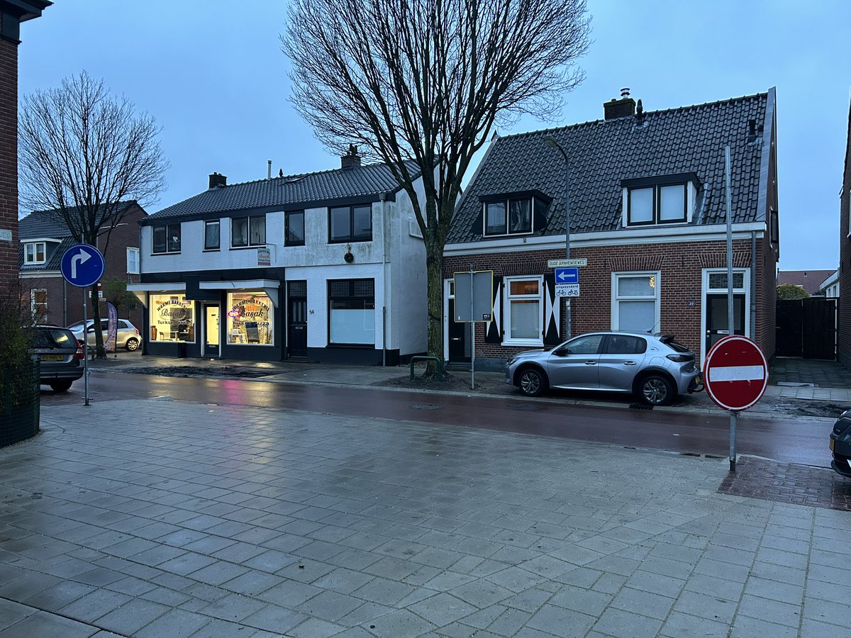 gijsvanb's tweet photo. Vraag 12: mag u hier ergens heen? @gemeentezeist https://t.co/GSPjBNAvNa