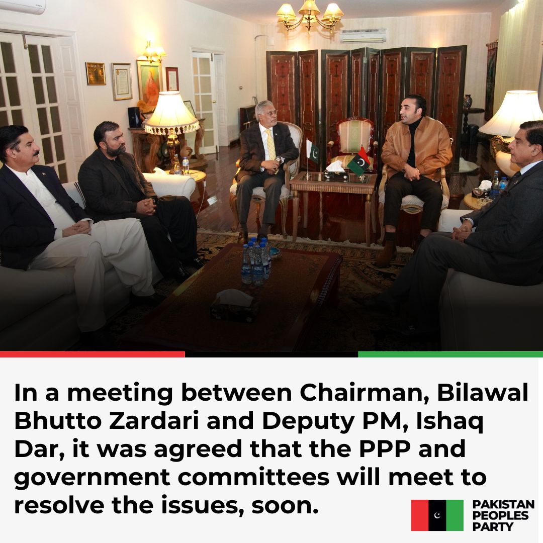 MediaCellPPP's tweet photo. Deputy PM @MIshaqDar50, Governor KP @fkkundi and CM Balochistan @PakSarfrazbugti called on Chairman PPP @BBhuttoZardari at Zardari House, Islamabad.

Read More: https://t.co/7hMZsfuzeQ https://t.co/hBlw6m7VhR