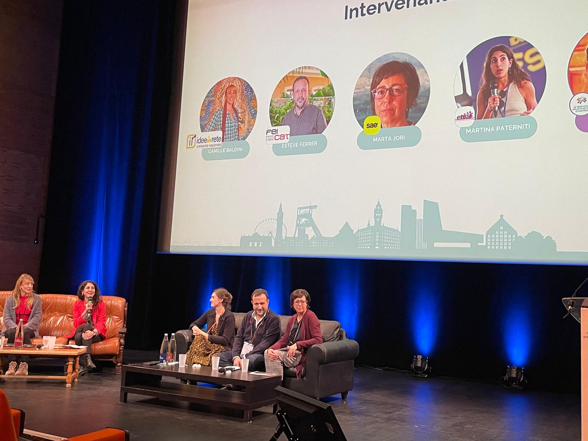 📣 Table ronde “Europe et insertion : quels exemples au-delà de nos frontières” pour conclure, avec Martina Paterniti de l’ENSIE 🇪🇺, Esteve Ferrer de la FEICAT 🇪🇦, Marta JORI MASSANAS de Sao Prat EI 🇪🇦 et Camille Baldini d’Idee in Rete 🇮🇹 !