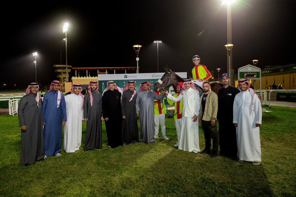 horsesnewsnet's tweet photo. #موسم_سباقات_الرياض
#الحفل_61
#الشوط_6
الفائز: الكفو |أمريكا | ابن اوت وورك
المالك: سعد علي بن بدن
المدرب: بدن السبيعي
الخيال: عبدالعزيز الفريدي
المنتج: Carole I. Fernandez
الزمن: 1:28:02
المسافة: 1400 م
#صحيفة_الفروسية https://t.co/VayP9Mwvda