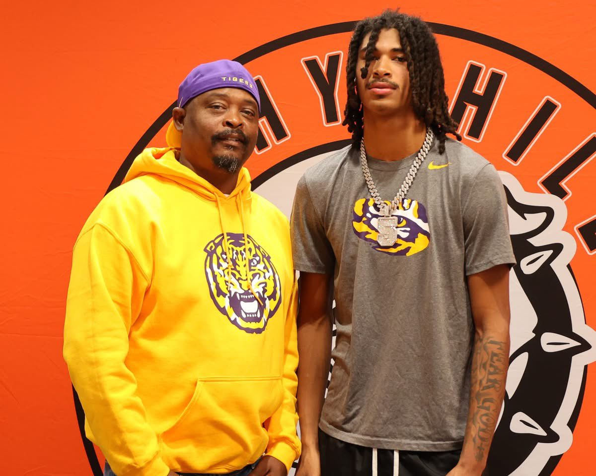 Proud of you Son.. <a href="/DJPICKETT5/">5</a>, you choose your on Path,, Now let’s work,, and be GREAT 💜💛💜💛💜🐯🐯🐯#GeauxTigers