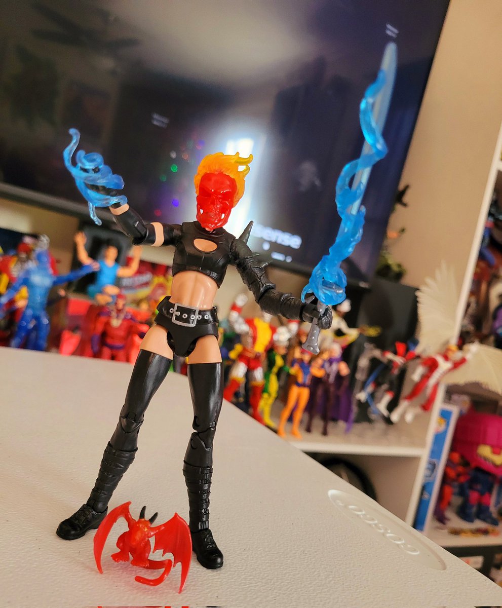 Finally got the Marvel Legends Magik!! 💪⚔️🔥
"No, no. I have a better idea. Let's go to Limbo!"
<a href="/UKMarvelLegends/">Marvel Legends UK</a> <a href="/steppingdisks/">The Daily Illyana</a> #xmen #XMen97 #Marvel #MarvelComics #comics #comic