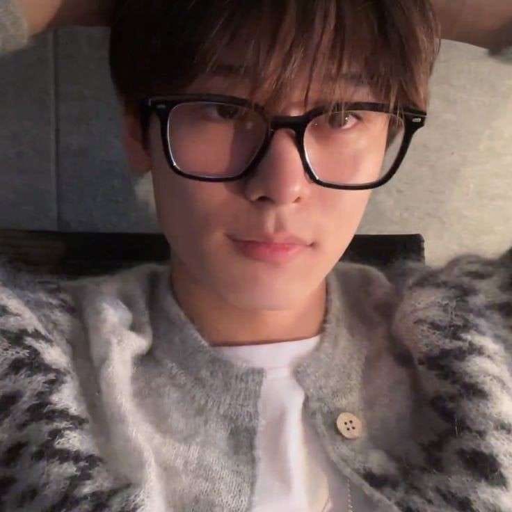 the hottest person alive.