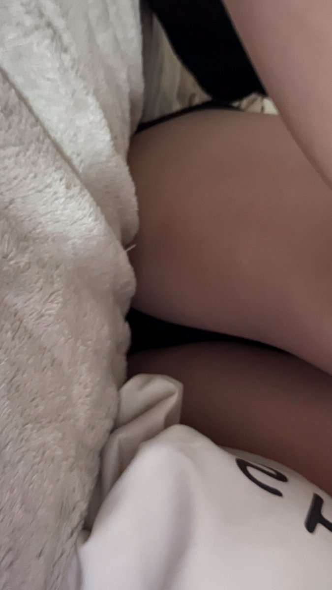 k__is2's tweet photo. #裏垢#裏垢女子#JK#裏垢JK#貧乳 https://t.co/pKZW7tm3fg