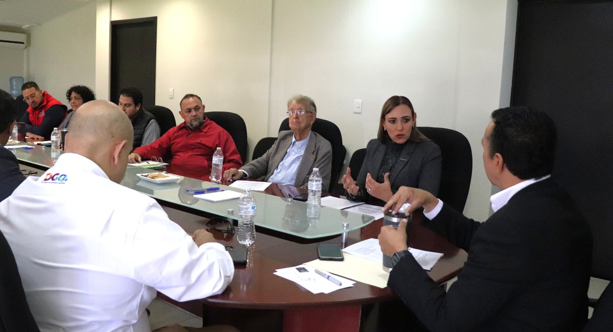 inevap_dgo's tweet image. ✔️El #INEVAP llevó a cabo la formalización de la #Evaluación de desempeño del fondo de Aportaciones para la infraestructura Social componente Estatal (FAIS-FISE), de la Secretaría de Bienestar del Estado de #Durango -@SEBISED_ -.