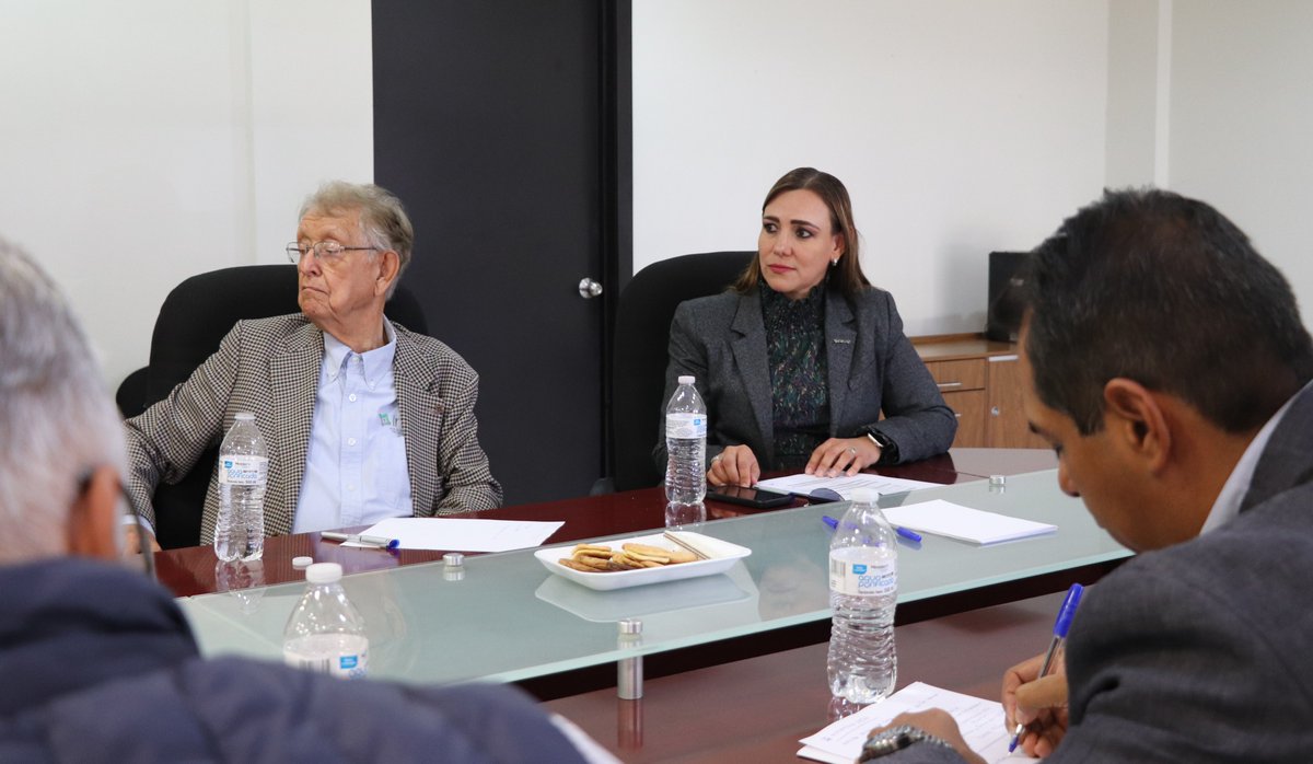 inevap_dgo's tweet image. ✔️El #INEVAP llevó a cabo la formalización de la #Evaluación de desempeño del fondo de Aportaciones para la infraestructura Social componente Estatal (FAIS-FISE), de la Secretaría de Bienestar del Estado de #Durango -@SEBISED_ -.