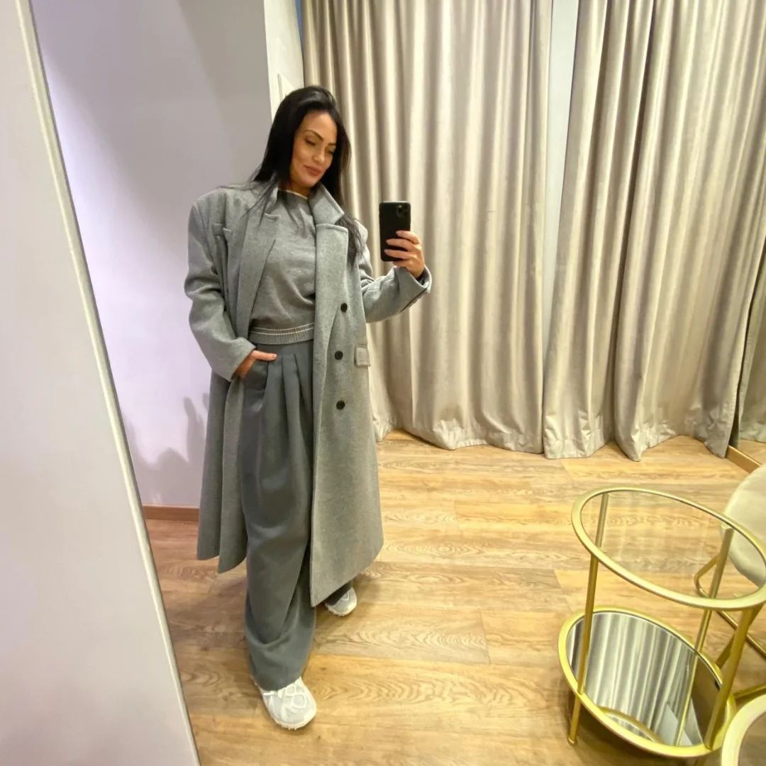 FedericaClazzer's tweet photo. #totallook #abbigliamentodonna #classicstyle https://t.co/7nyrndYcXx