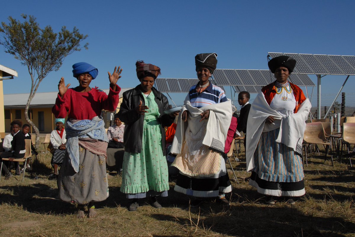 THANK YOU to everyone who donated on Giving Tuesday. If you missed it, it's not too late to help bring solar power to communities in need: secure.qgiv.com/for/bethelight…

Your gift truly does change lives. 💛

#givingtuesday #cryptogivingtuesday #sdg7 #energy