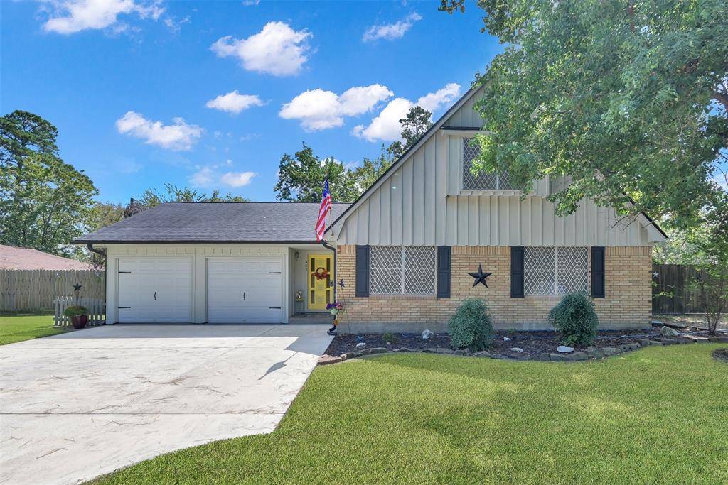 RichardsonReal's tweet image. 🌟Price Reduction!!!🌟
New Listing Price: $235,000
405 Billie Bess LN, Conroe, TX 77301 is a fantastic property with 3 bedrooms and 2.0 bathrooms.
See more here: richardsongrouprealty.com/d8raqnpa