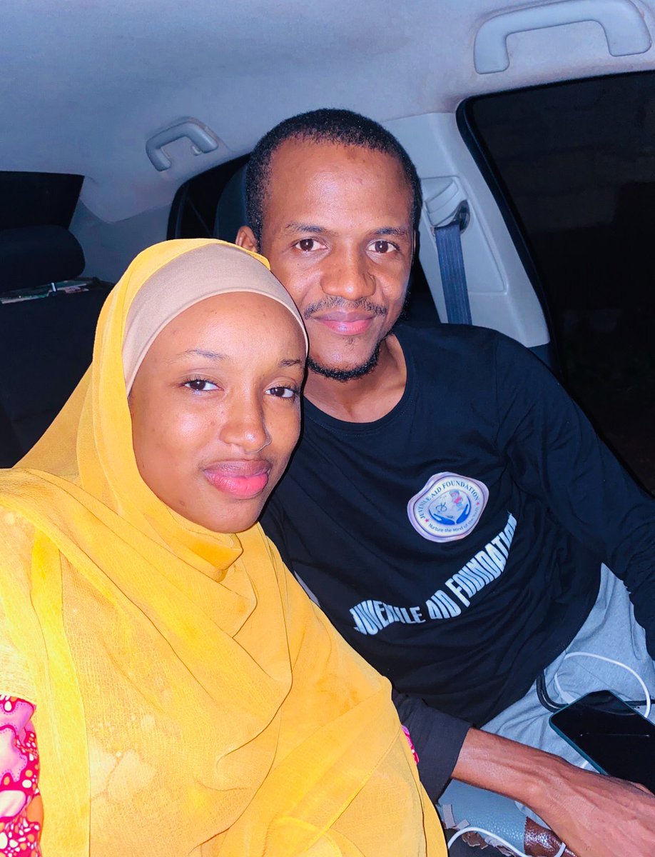 mai_martaba1's tweet photo. Heartfelt congratulations to my amazing Principal, @AbdulhamidYaro4 and his lovely wife, Maman Irfaan, on their 4th wedding anniversary! Wishing you many more years of love, happiness, and togetherness! #HappyAnniversary #4thyear #Love" https://t.co/hZX8foliM1