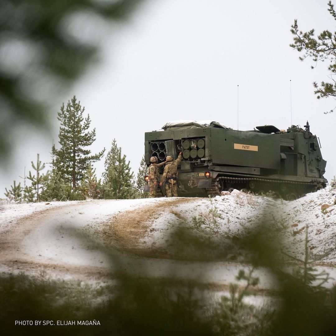 coltm4a1gr's tweet photo. 🇺🇸 Μ270Α2 MLRS κατά την διάρκεια της νατοϊκής άσκησης #dynamicfront25 στην Φινλανδία.
Φωτογραφίες από τον λογαριασμό της @LockheedMartin στο Instagram. https://t.co/2T6SjHC1oW