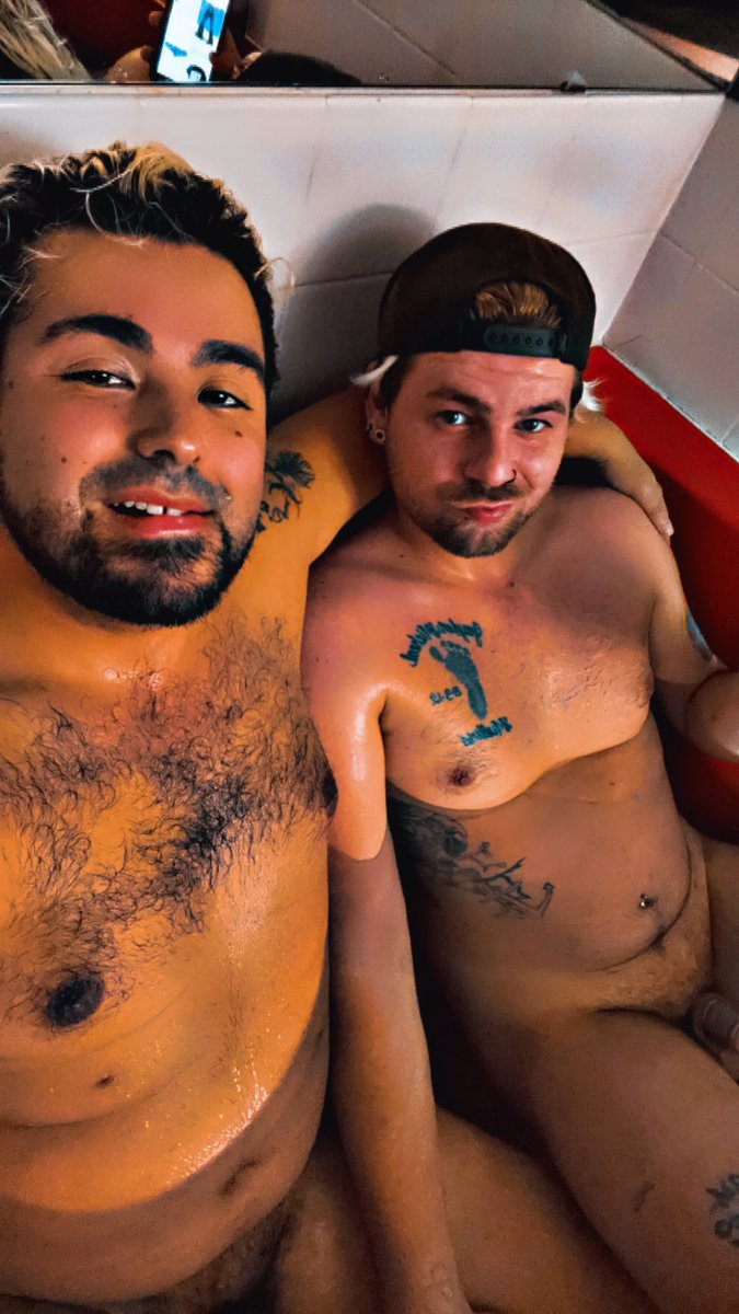 LustLucaPhoenix's tweet photo. There’s room, who would join us? #gayjacuzzi #sexpositivecouple #hornymen #HitUsUp @AcePhoenix420 https://t.co/VeR0T41962